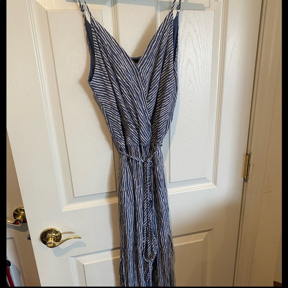 Lulu's Blue Striped Jumpsuit - Picture 6 of 8